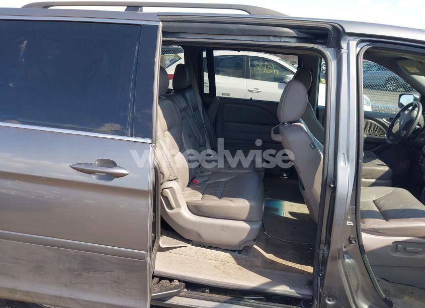 Photo 8 of 2009 Honda Odyssey EX-L (VIN 5FNRL38729B020539)