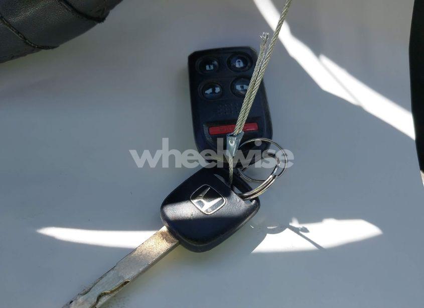 Photo 11 of 2005 Honda Odyssey EX-L (VIN 5FNRL38735B057514)