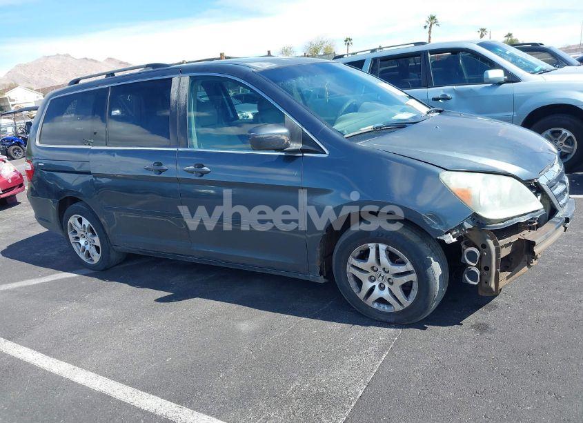 Photo 14 of 2005 Honda Odyssey EX-L (VIN 5FNRL38735B057514)