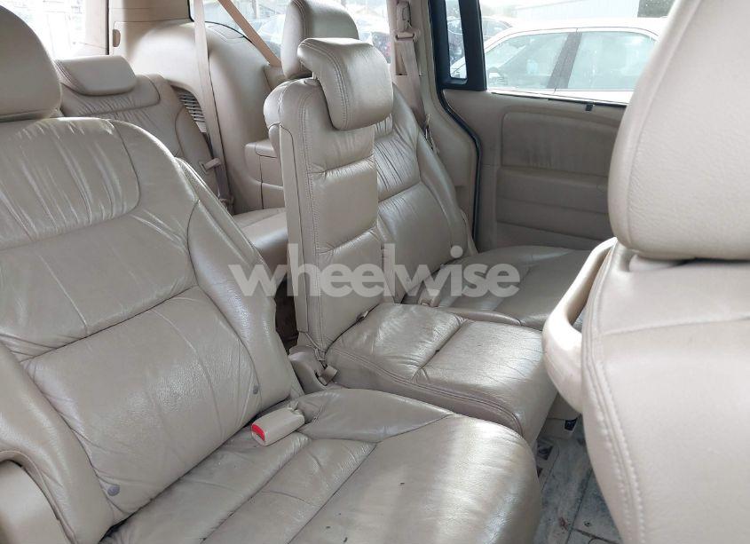 Photo 8 of 2005 Honda Odyssey EX-L (VIN 5FNRL38735B085233)