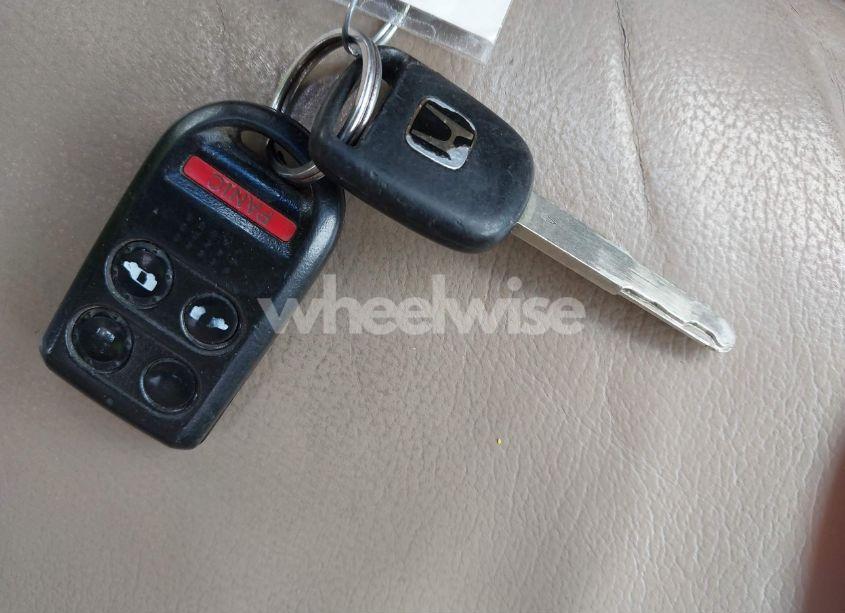 Photo 11 of 2005 Honda Odyssey EX-L (VIN 5FNRL38735B106839)