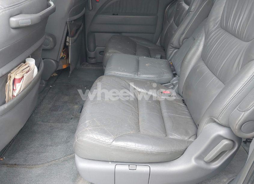 Photo 8 of 2005 Honda Odyssey EX-L (VIN 5FNRL38735B114245)