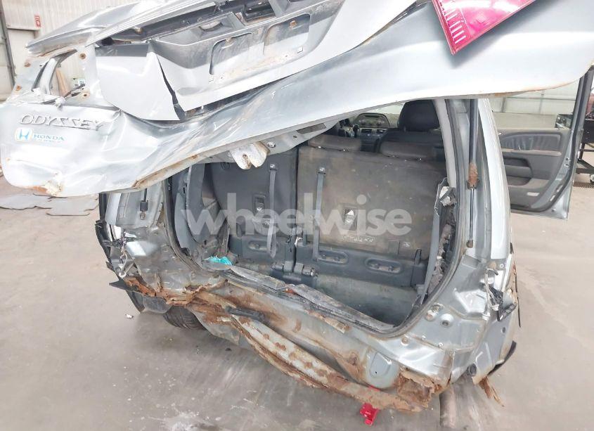 Photo 6 of 2006 Honda Odyssey EX-L (VIN 5FNRL38736B025051)