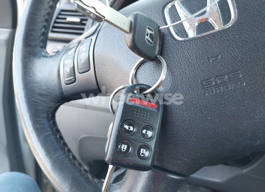 Photo 11 of 2006 Honda Odyssey EX-L (VIN 5FNRL38736B031965)