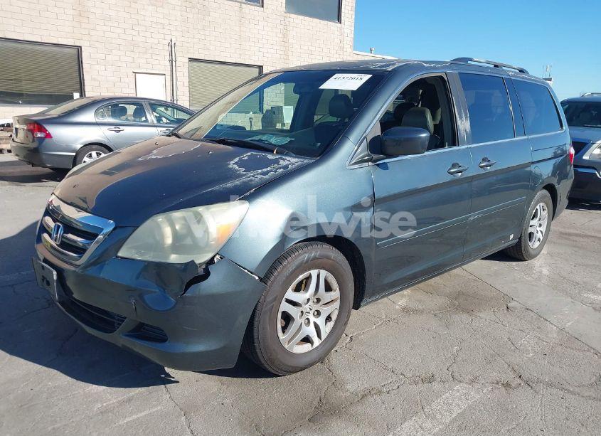 Photo 2 of 2006 Honda Odyssey EX-L (VIN 5FNRL38736B055537)