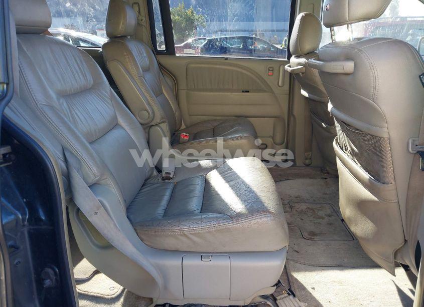 Photo 8 of 2006 Honda Odyssey EX-L (VIN 5FNRL38736B055537)