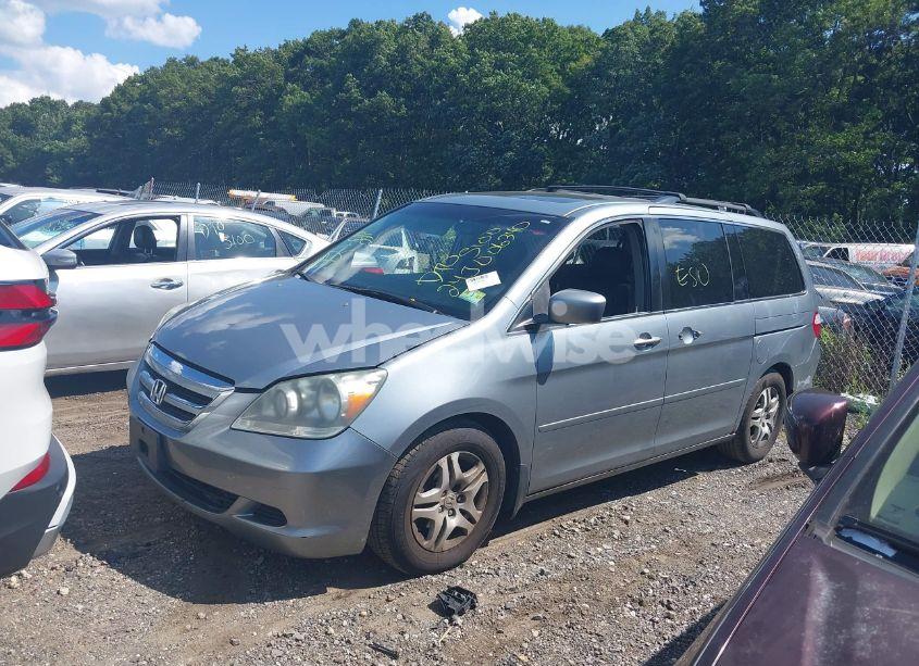 Photo 2 of 2006 Honda Odyssey EX-L (VIN 5FNRL38736B068529)