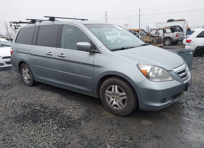 2006 Honda Odyssey EX-L (VIN 5FNRL38736B107037) main photo