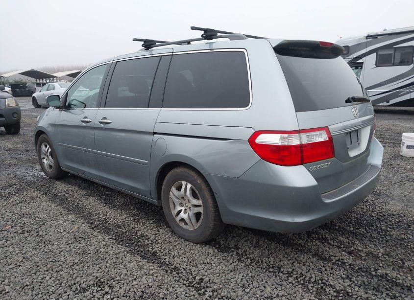 Photo 3 of 2006 Honda Odyssey EX-L (VIN 5FNRL38736B107037)