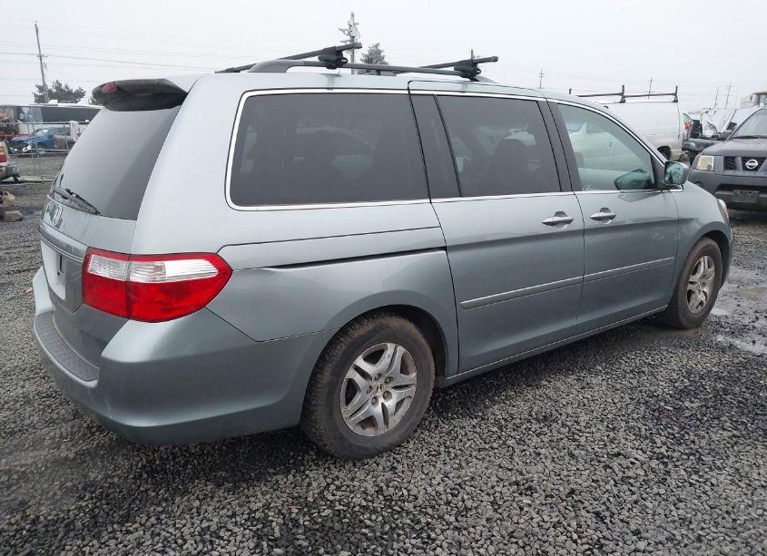 Photo 4 of 2006 Honda Odyssey EX-L (VIN 5FNRL38736B107037)