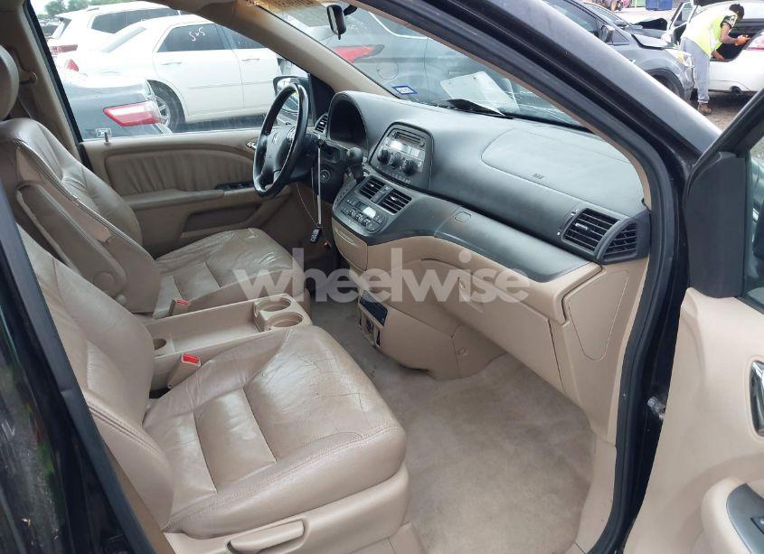 Photo 5 of 2007 Honda Odyssey EX-L (VIN 5FNRL38737B068886)