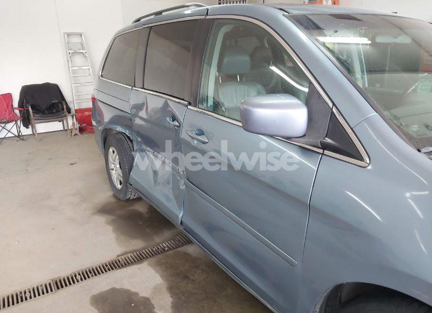 Photo 6 of 2007 Honda Odyssey EX-L (VIN 5FNRL38737B079533)