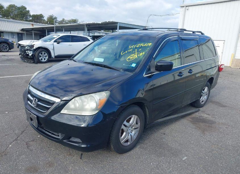 Photo 2 of 2007 Honda Odyssey EX-L (VIN 5FNRL38737B088605)