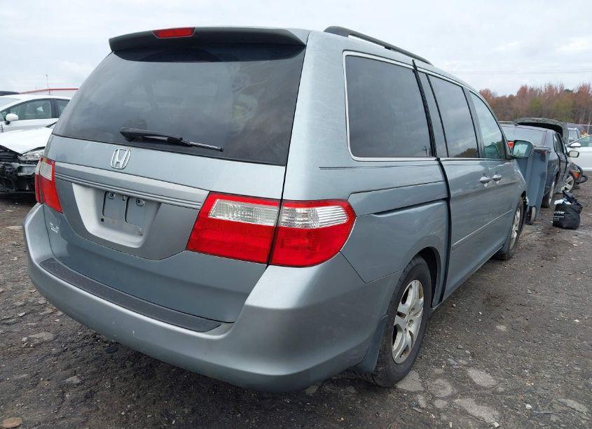 Photo 4 of 2007 Honda Odyssey EX-L (VIN 5FNRL38737B088667)