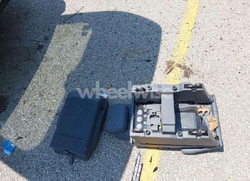 Photo 12 of 2007 Honda Odyssey EX-L (VIN 5FNRL38737B088877)