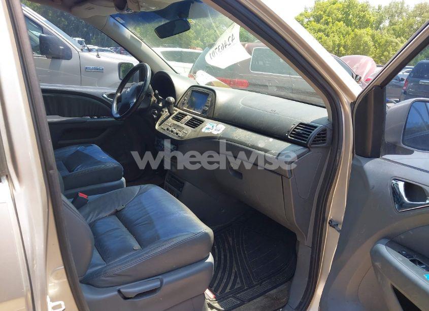 Photo 5 of 2007 Honda Odyssey EX-L (VIN 5FNRL38737B088877)