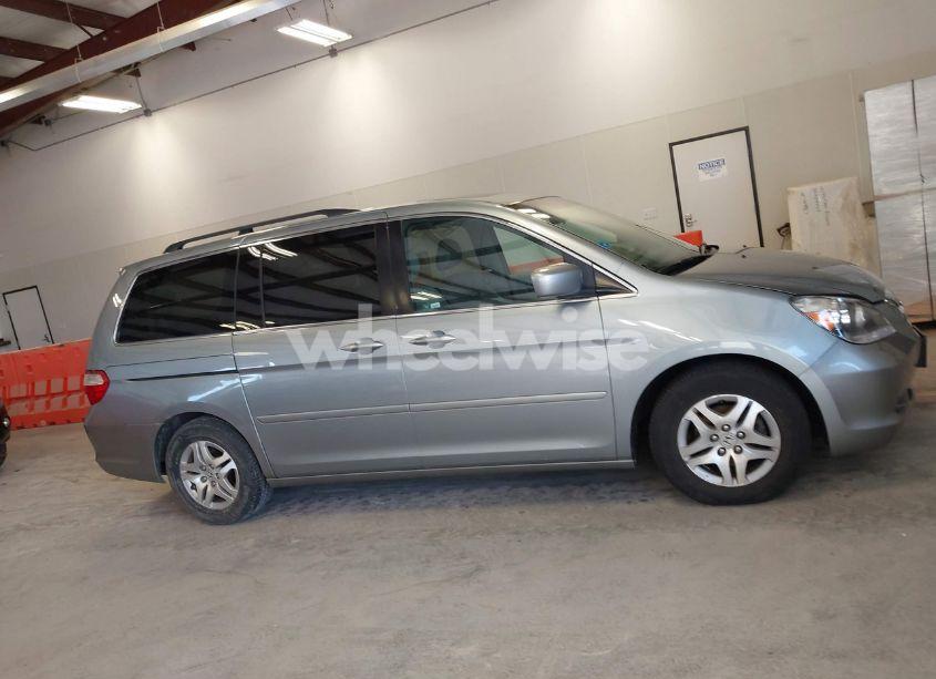 Photo 13 of 2007 Honda Odyssey EX-L (VIN 5FNRL38737B095747)