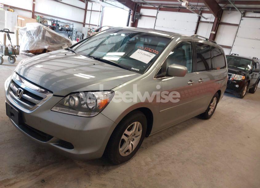 Photo 2 of 2007 Honda Odyssey EX-L (VIN 5FNRL38737B095747)