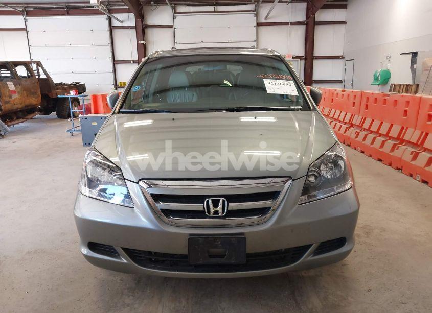 Photo 6 of 2007 Honda Odyssey EX-L (VIN 5FNRL38737B095747)