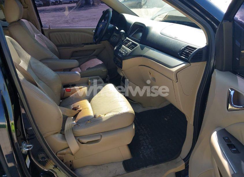 Photo 5 of 2007 Honda Odyssey EX-L (VIN 5FNRL38737B102101)