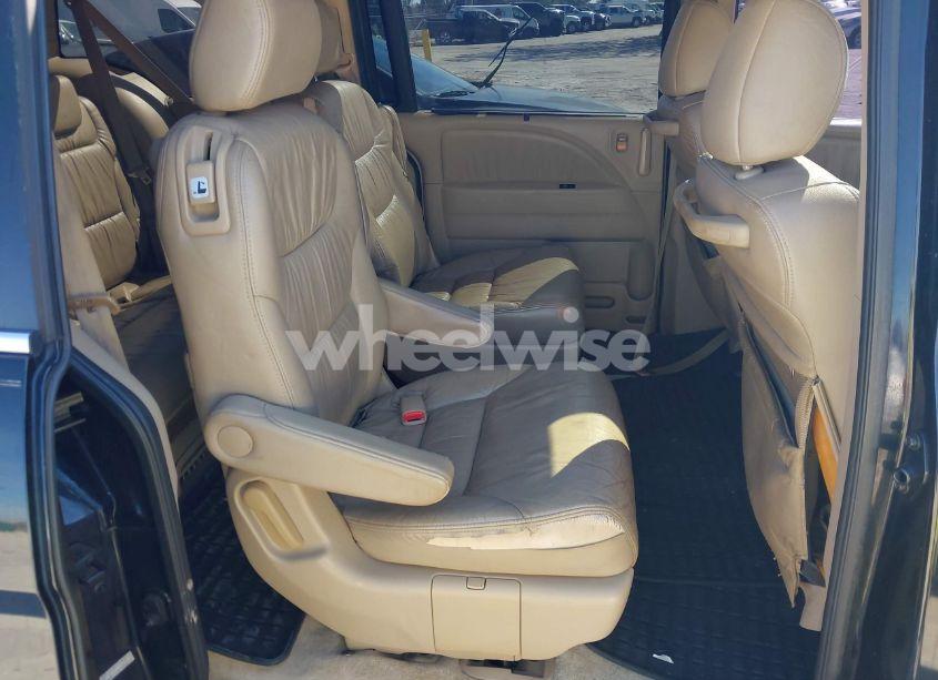 Photo 8 of 2007 Honda Odyssey EX-L (VIN 5FNRL38737B102101)