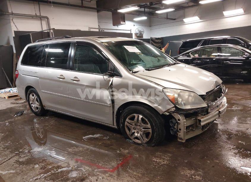 2007 Honda Odyssey EX-L (VIN 5FNRL38737B126186) main photo