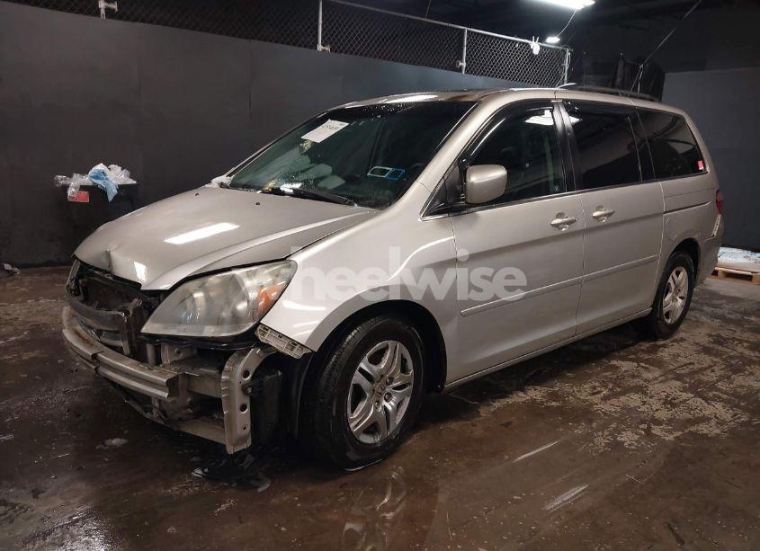 Photo 2 of 2007 Honda Odyssey EX-L (VIN 5FNRL38737B126186)