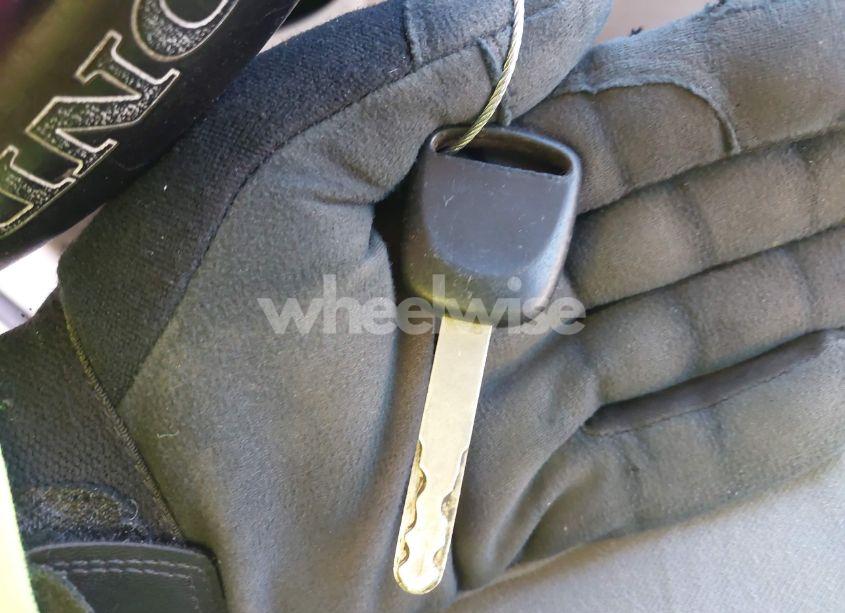 Photo 11 of 2007 Honda Odyssey EX-L (VIN 5FNRL38737B443174)