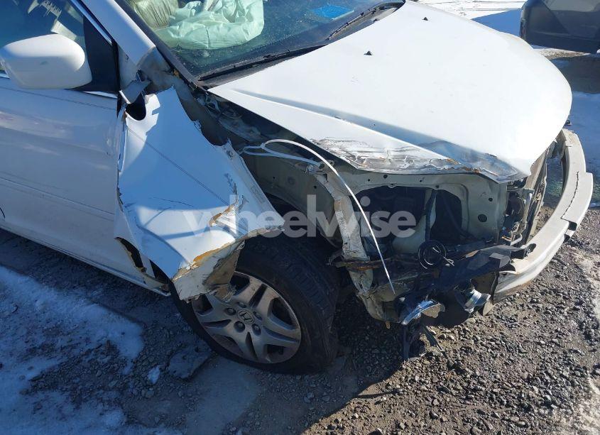 Photo 6 of 2007 Honda Odyssey EX-L (VIN 5FNRL38737B443174)