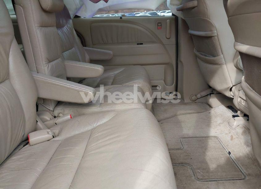 Photo 8 of 2007 Honda Odyssey EX-L (VIN 5FNRL38737B453638)