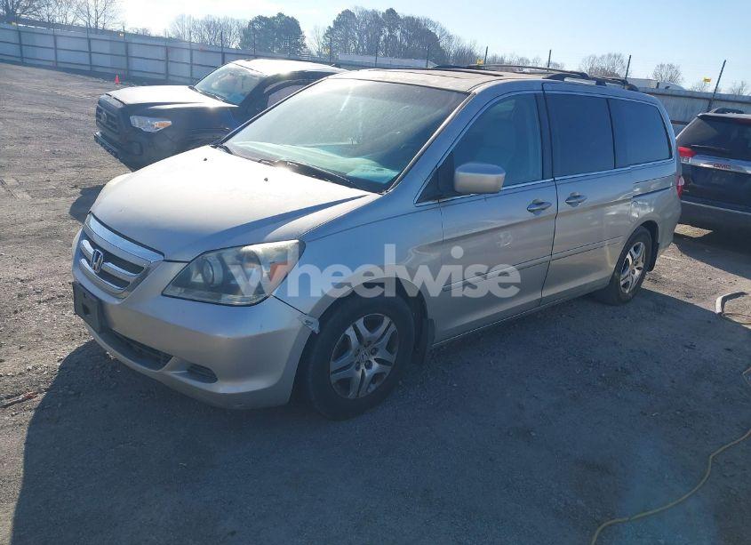 Photo 2 of 2007 Honda Odyssey EX-L (VIN 5FNRL38737B462632)