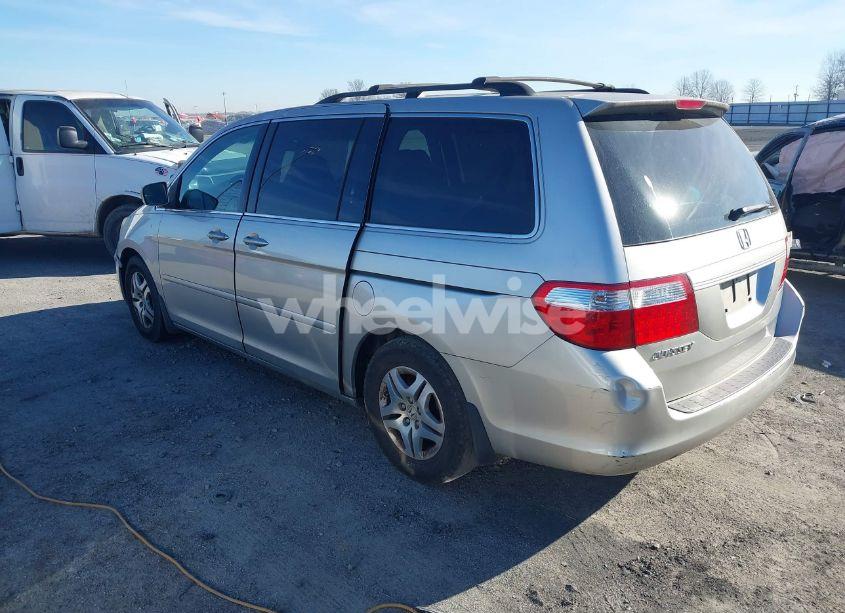 Photo 3 of 2007 Honda Odyssey EX-L (VIN 5FNRL38737B462632)