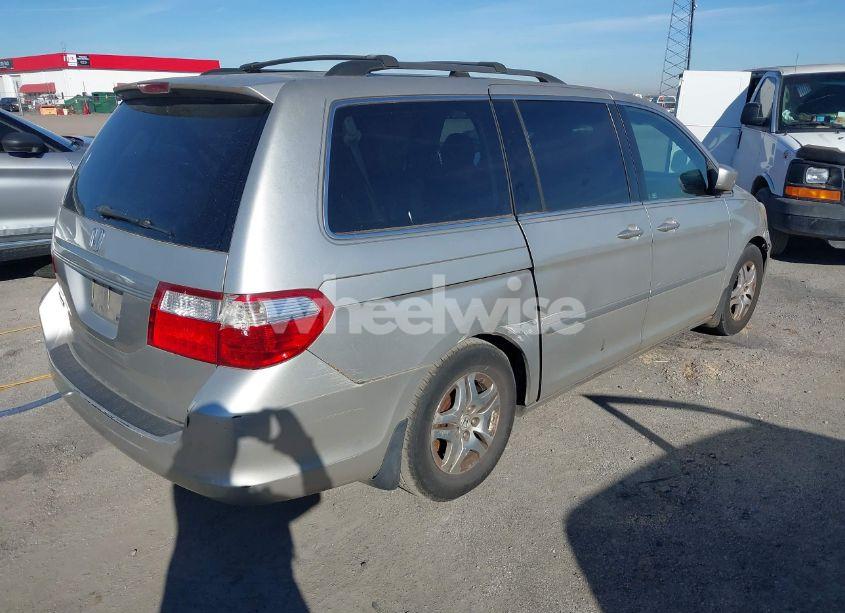 Photo 4 of 2007 Honda Odyssey EX-L (VIN 5FNRL38737B462632)