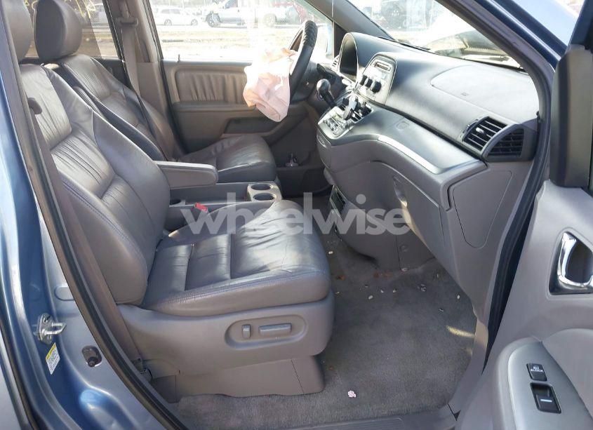 Photo 5 of 2008 Honda Odyssey EX-L (VIN 5FNRL38738B029958)