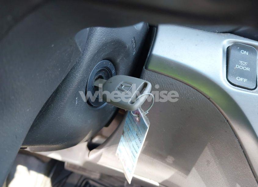 Photo 11 of 2008 Honda Odyssey EX-L (VIN 5FNRL38738B098262)