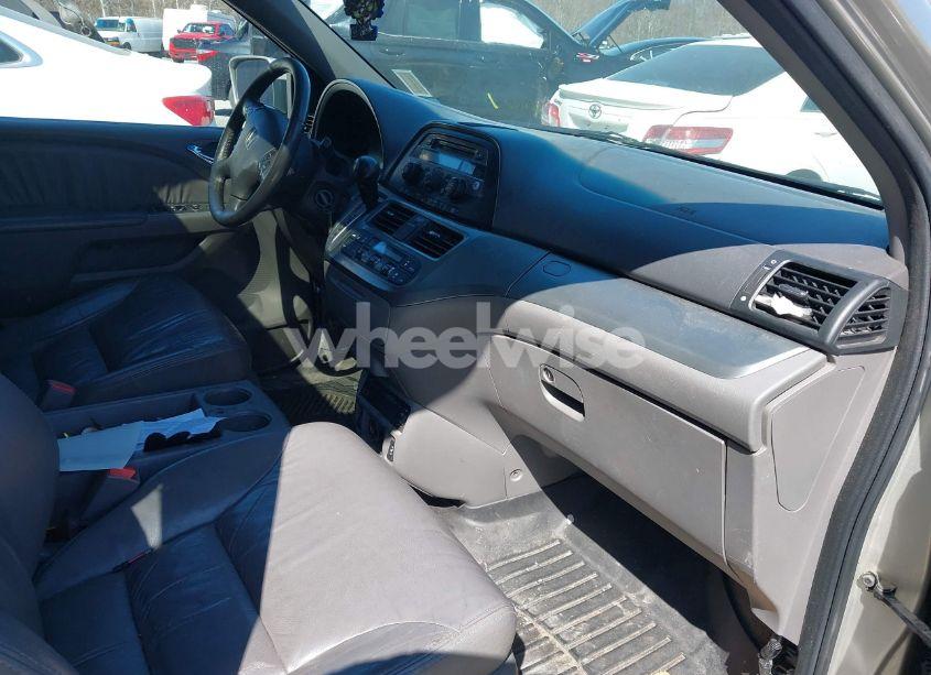 Photo 5 of 2008 Honda Odyssey EX-L (VIN 5FNRL38738B098262)