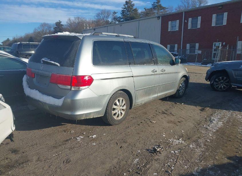 Photo 4 of 2009 Honda Odyssey EX-L (VIN 5FNRL38739B002518)