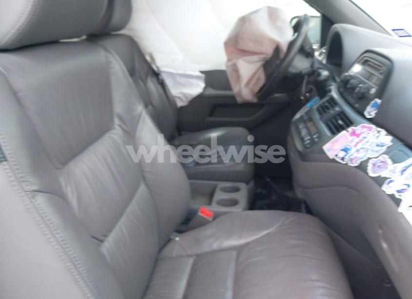 Photo 5 of 2009 Honda Odyssey EX-L (VIN 5FNRL38739B004141)