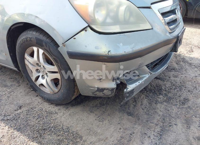 Photo 6 of 2005 Honda Odyssey EX-L (VIN 5FNRL38745B094278)