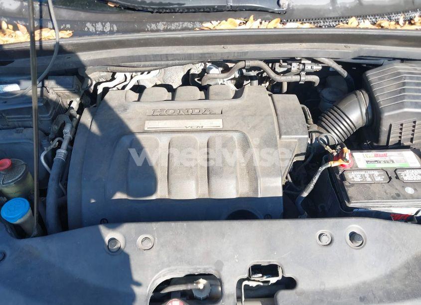 Photo 10 of 2005 Honda Odyssey EX-L (VIN 5FNRL38745B115226)