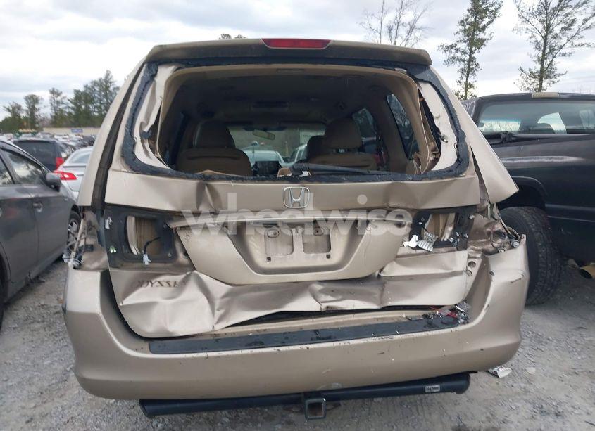 Photo 6 of 2006 Honda Odyssey EX-L (VIN 5FNRL38746B008372)