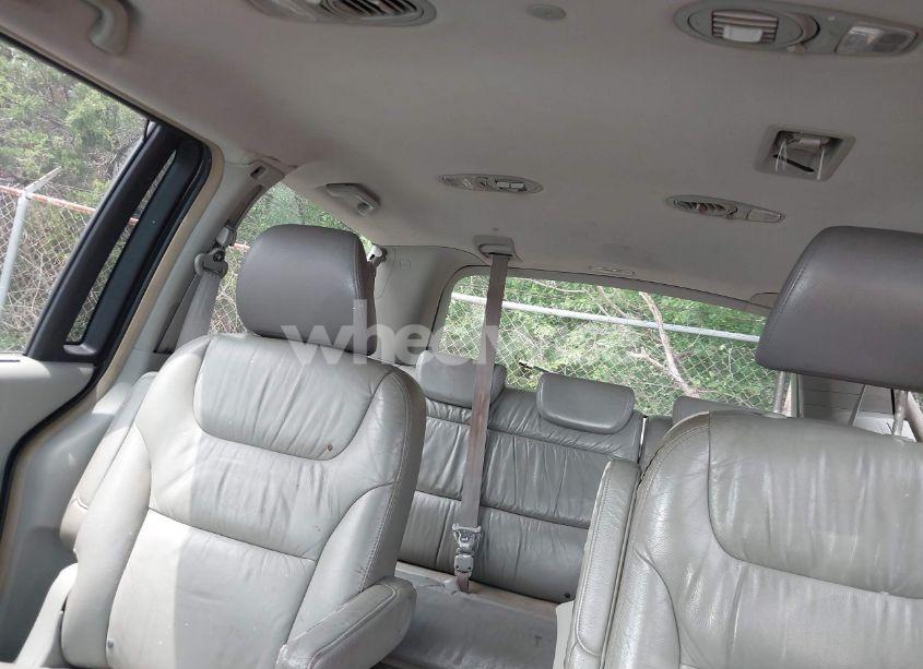 Photo 13 of 2006 Honda Odyssey EX-L (VIN 5FNRL38746B017069)