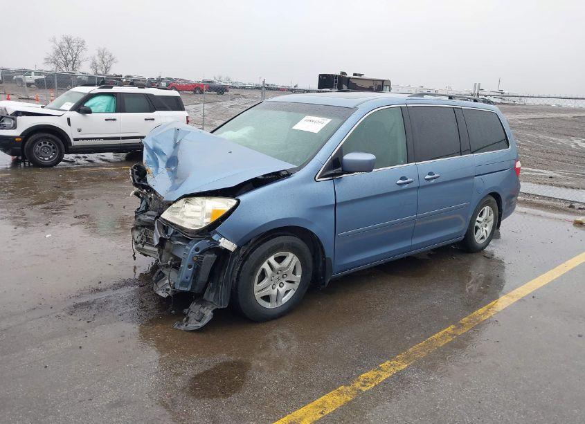 Photo 2 of 2006 Honda Odyssey EX-L (VIN 5FNRL38746B025902)