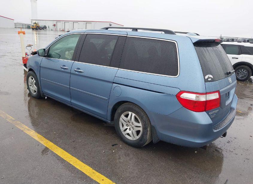 Photo 3 of 2006 Honda Odyssey EX-L (VIN 5FNRL38746B025902)