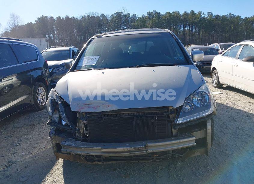 Photo 12 of 2006 Honda Odyssey EX-L (VIN 5FNRL38746B026449)