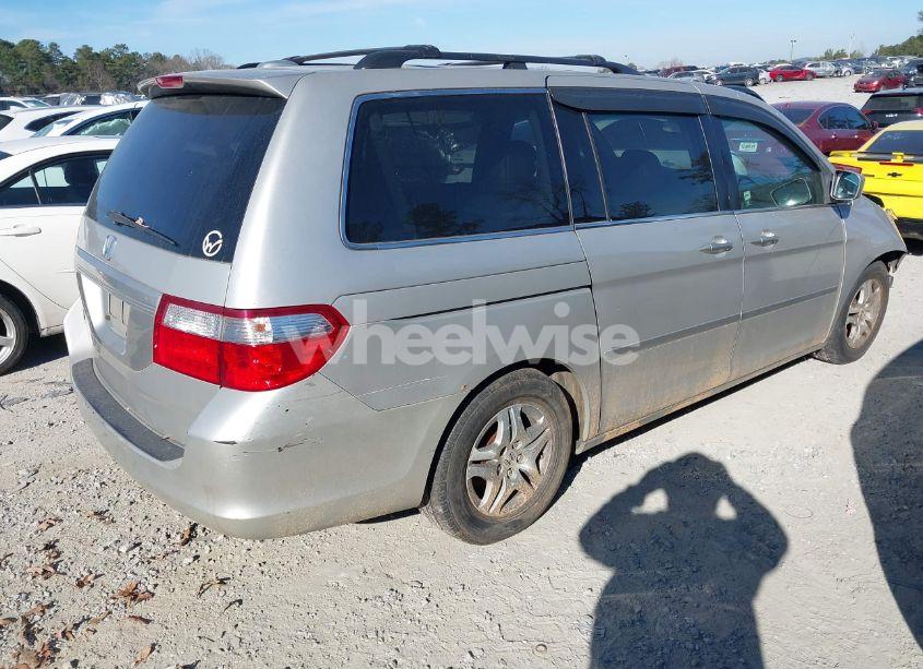 Photo 4 of 2006 Honda Odyssey EX-L (VIN 5FNRL38746B026449)
