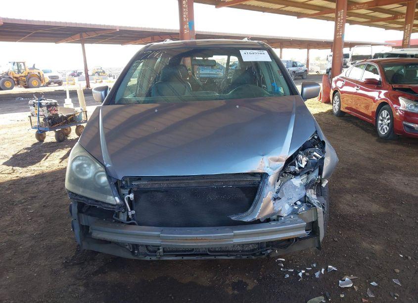 Photo 12 of 2006 Honda Odyssey EX-L (VIN 5FNRL38746B051822)