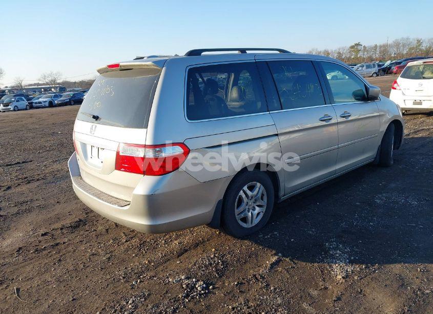 Photo 4 of 2006 Honda Odyssey EX-L (VIN 5FNRL38746B065669)