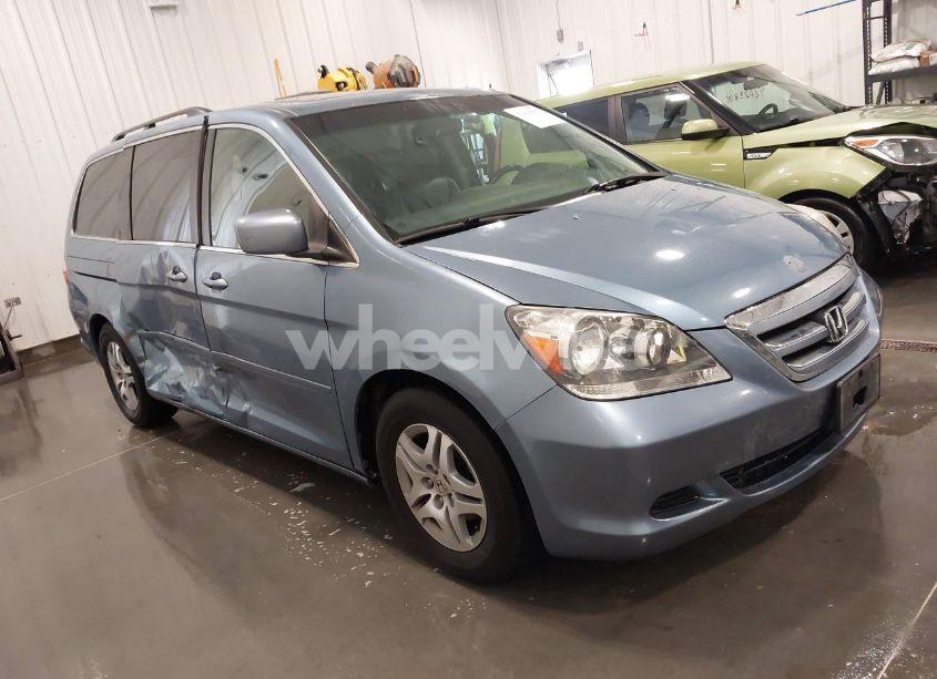 2006 Honda Odyssey EX-L (VIN 5FNRL38746B125787) main photo