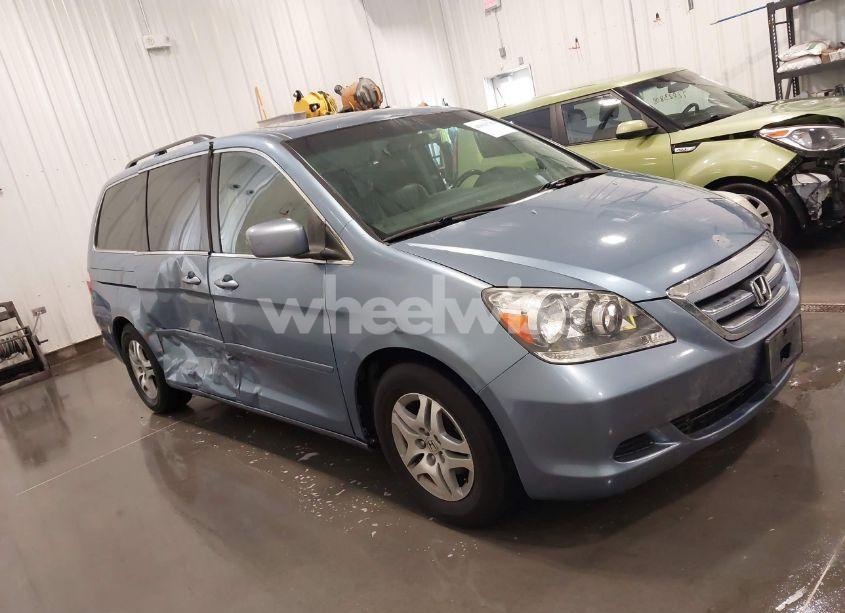 Photo 13 of 2006 Honda Odyssey EX-L (VIN 5FNRL38746B125787)